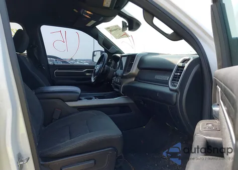 2020 Ram 1500 Big Horn 4X4 5'7 Box из США, поврежденный, VIN 1C6SRFFT5LN282802